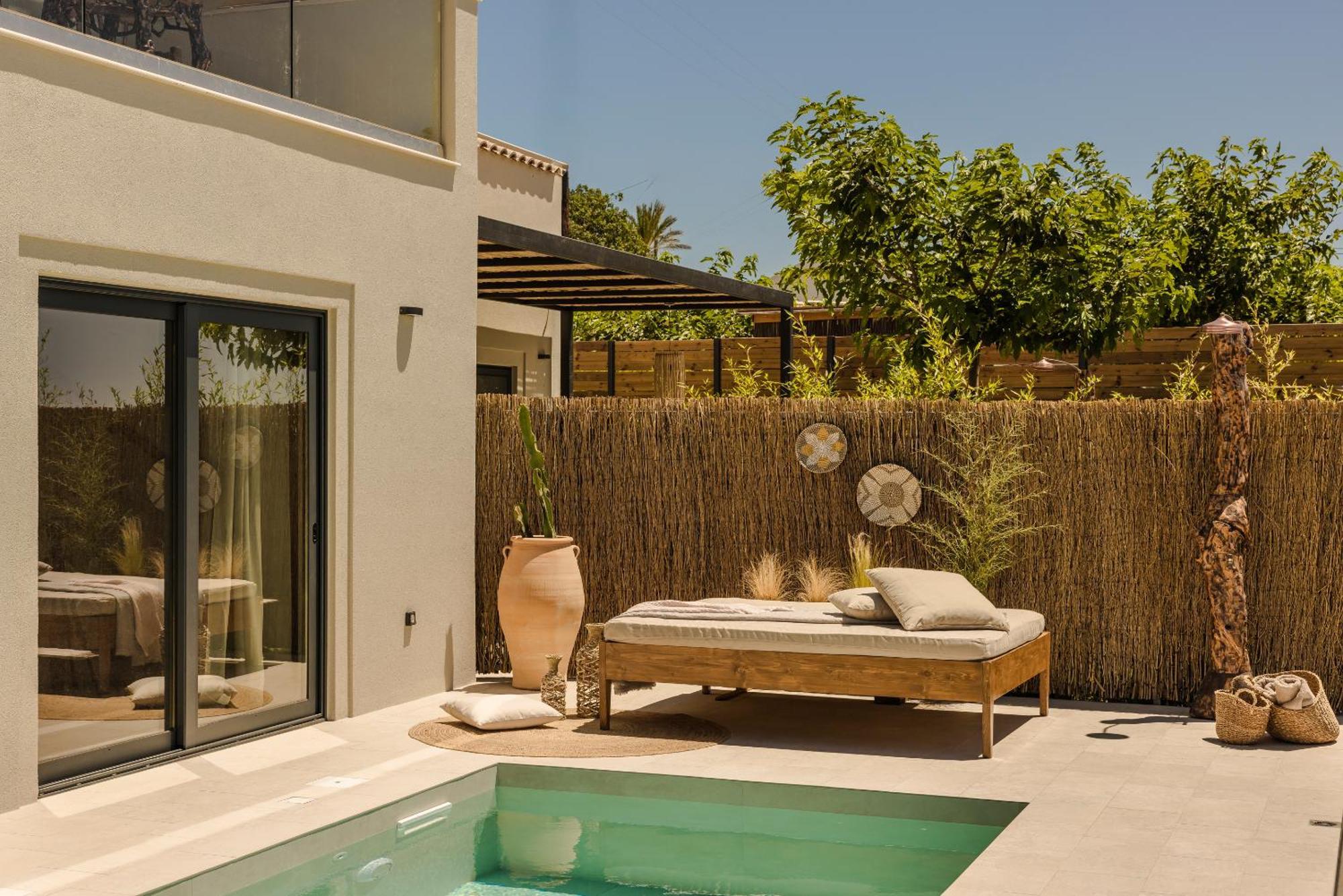Ratzaklíon Hilaritas Luxury Suites Sea View, Private Pool & Jacuzzi Paradise מראה חיצוני תמונה