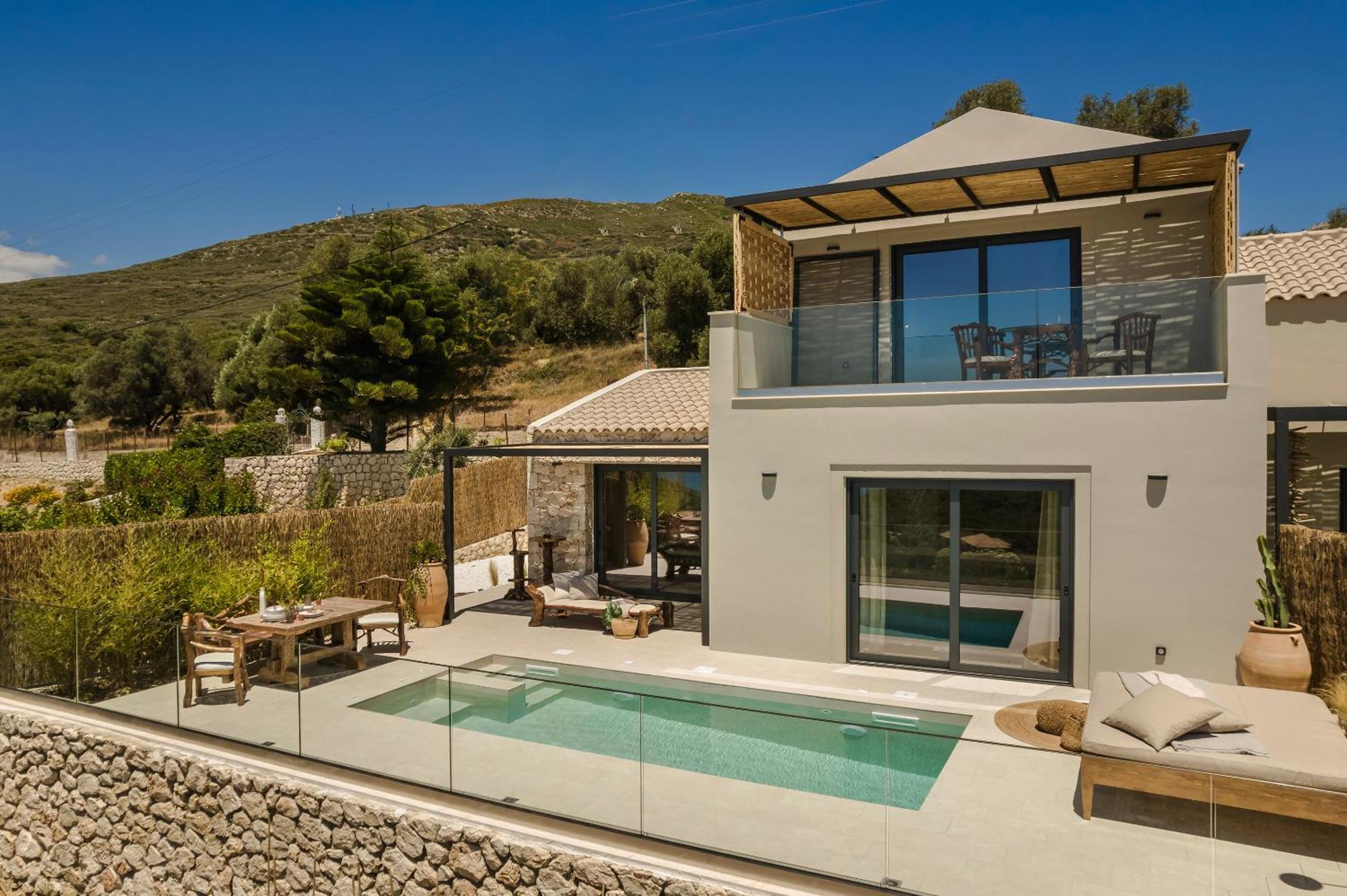 Ratzaklíon Hilaritas Luxury Suites Sea View, Private Pool & Jacuzzi Paradise מראה חיצוני תמונה