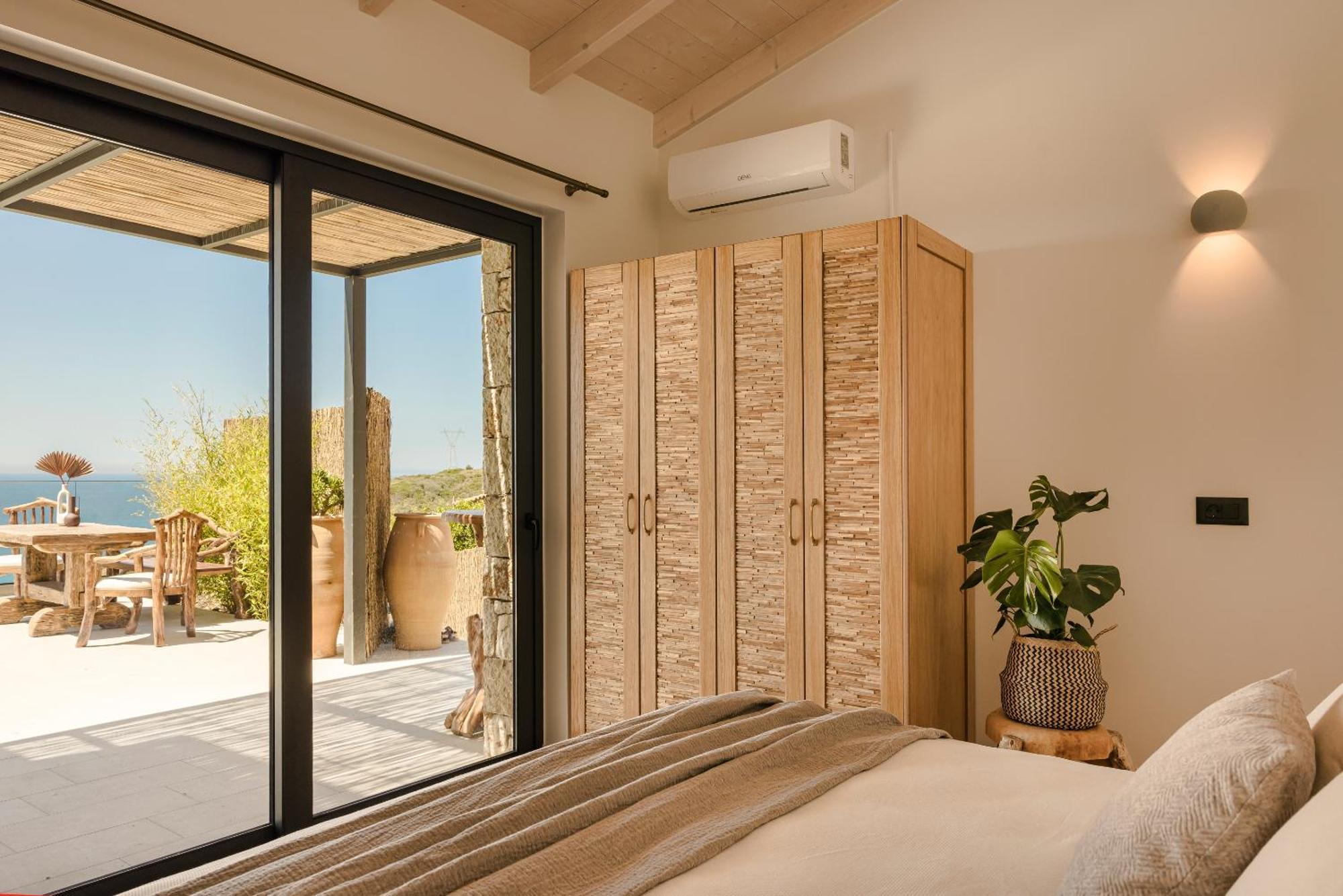 Ratzaklíon Hilaritas Luxury Suites Sea View, Private Pool & Jacuzzi Paradise מראה חיצוני תמונה