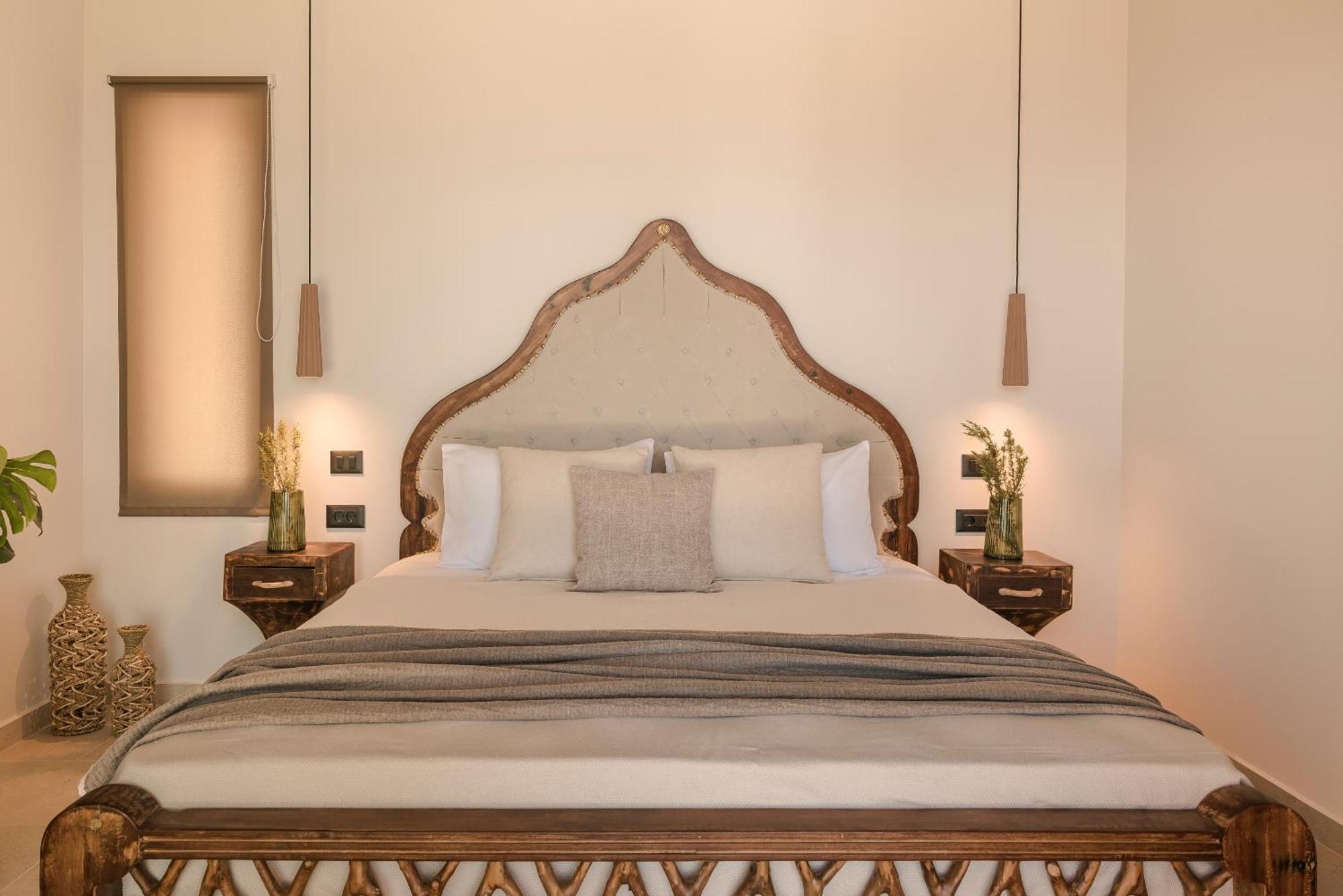 Ratzaklíon Hilaritas Luxury Suites Sea View, Private Pool & Jacuzzi Paradise מראה חיצוני תמונה