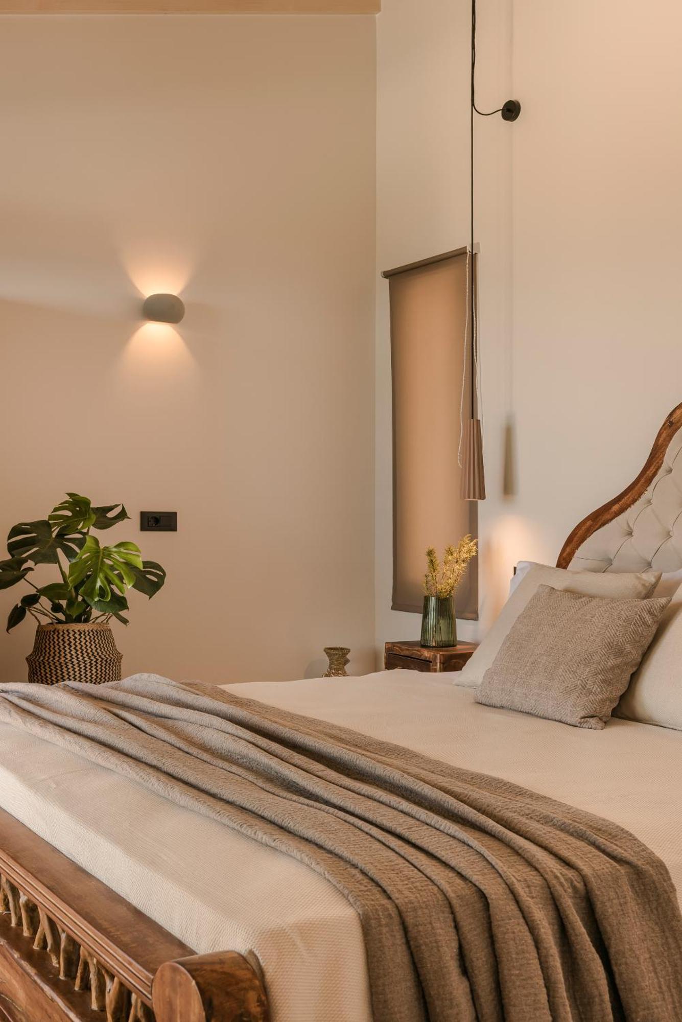 Ratzaklíon Hilaritas Luxury Suites Sea View, Private Pool & Jacuzzi Paradise מראה חיצוני תמונה