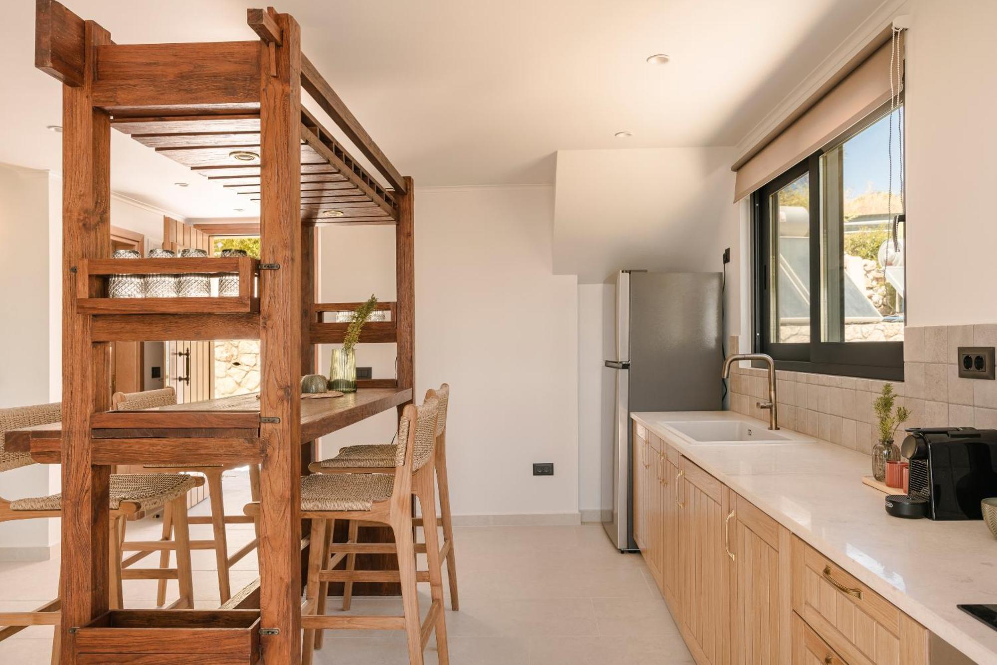 Ratzaklíon Hilaritas Luxury Suites Sea View, Private Pool & Jacuzzi Paradise מראה חיצוני תמונה