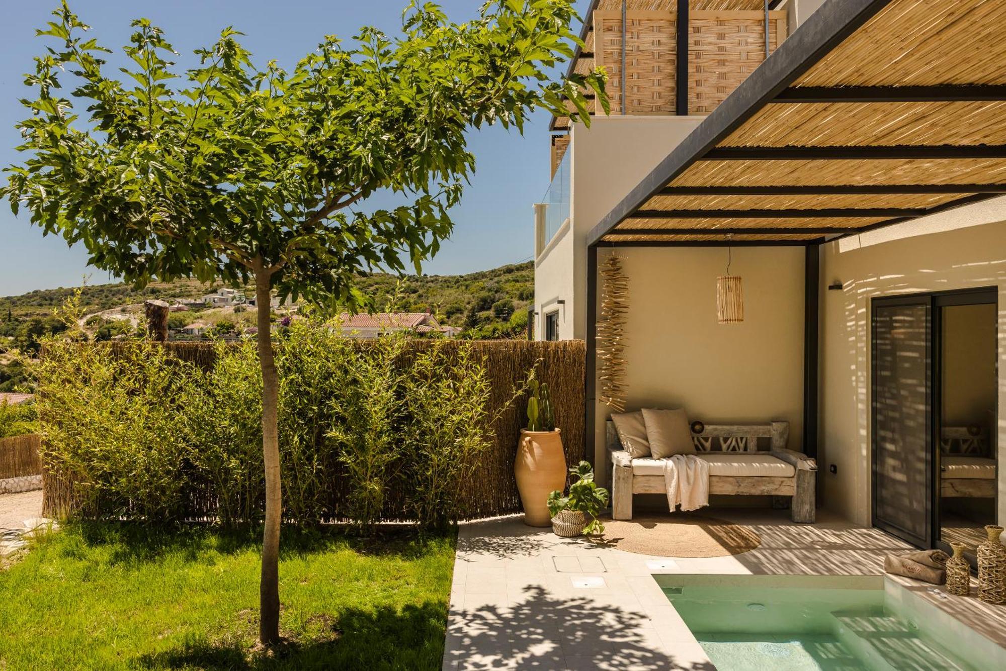 Ratzaklíon Hilaritas Luxury Suites Sea View, Private Pool & Jacuzzi Paradise מראה חיצוני תמונה